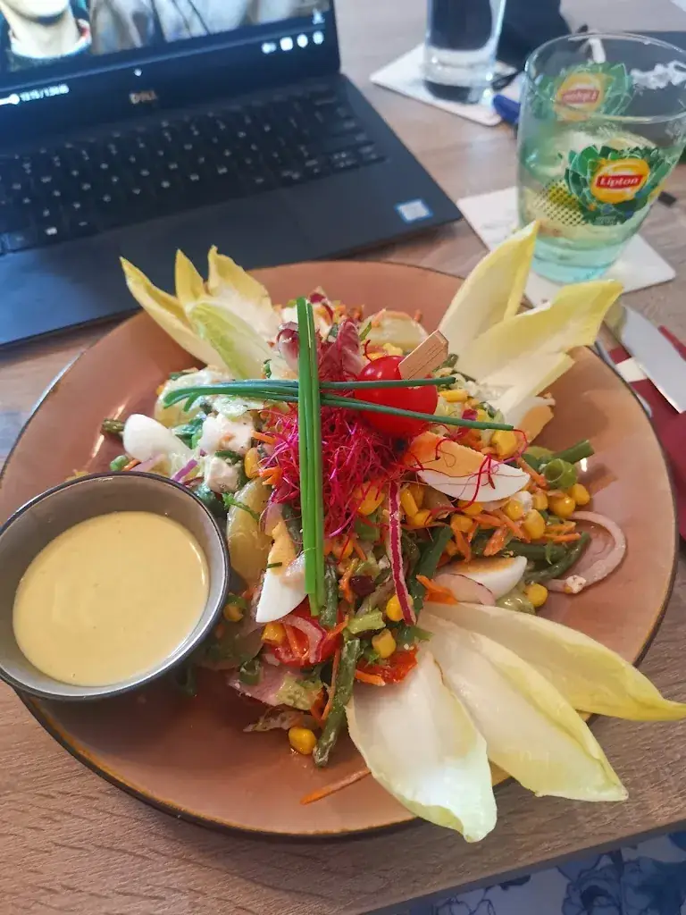 Kristina Akosta_Brasserie de Jachthoorn_Zutendaal_Bewertung