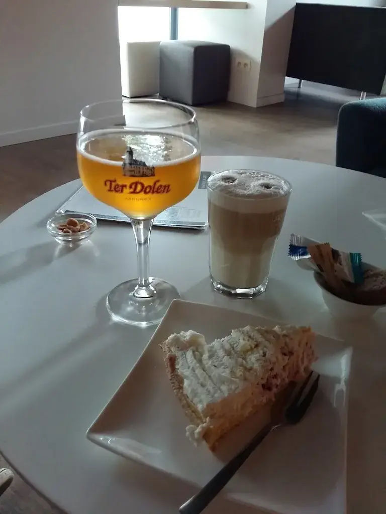 Tita Andronica_Brasserie De Kapelanij_Zutendaal_review