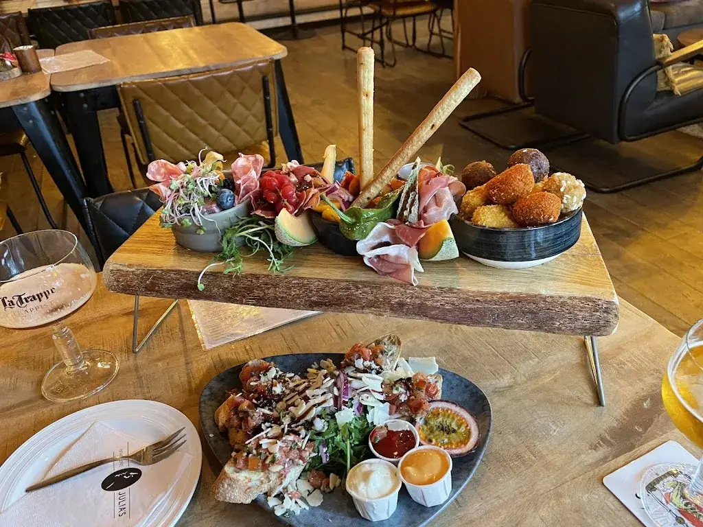 Menu_Brasserie Julia's_Zutendaal_image_9