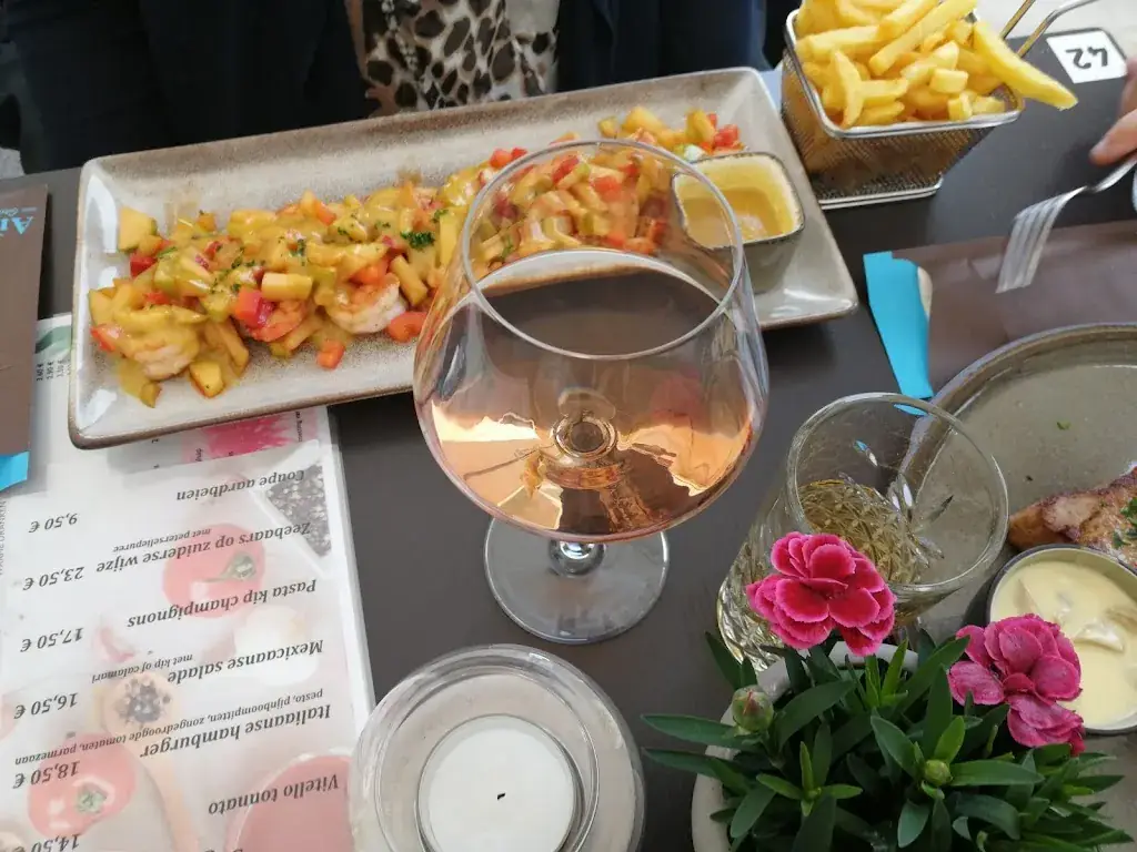 Menü_Bistro Amazone by Jarno_Zutendaal_Bild_2