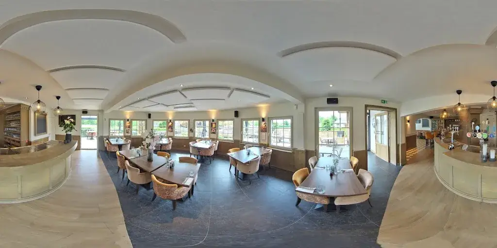 Bistro Amazone by Jarno_Zutendaal_slider_image_3