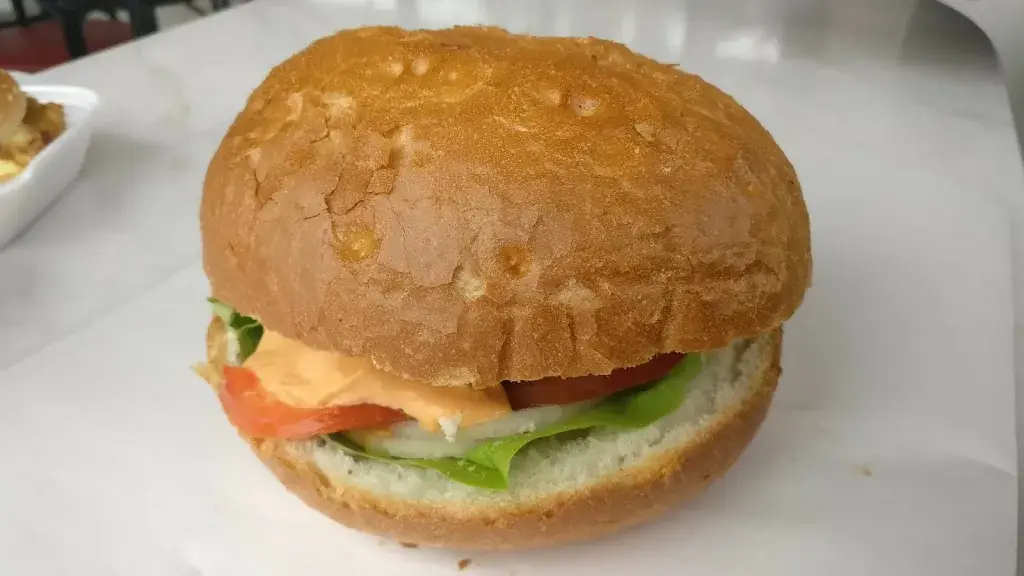 Kris Bloemen_Frituur De Krekel_Zutendaal_review