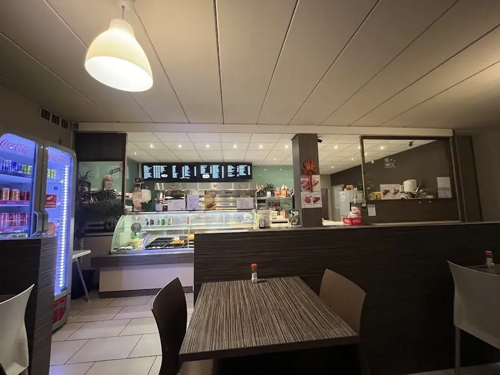 't Soete Frietje restaurant in Zutendaal