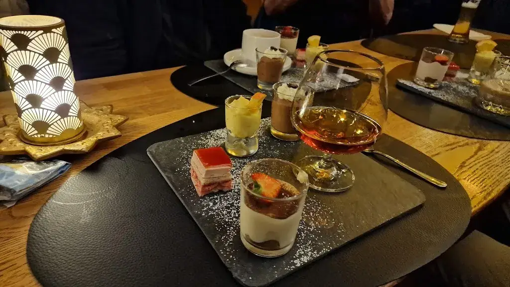 Ton de Rooij_Brasserie - Restaurant Terminus_Amel_reseña