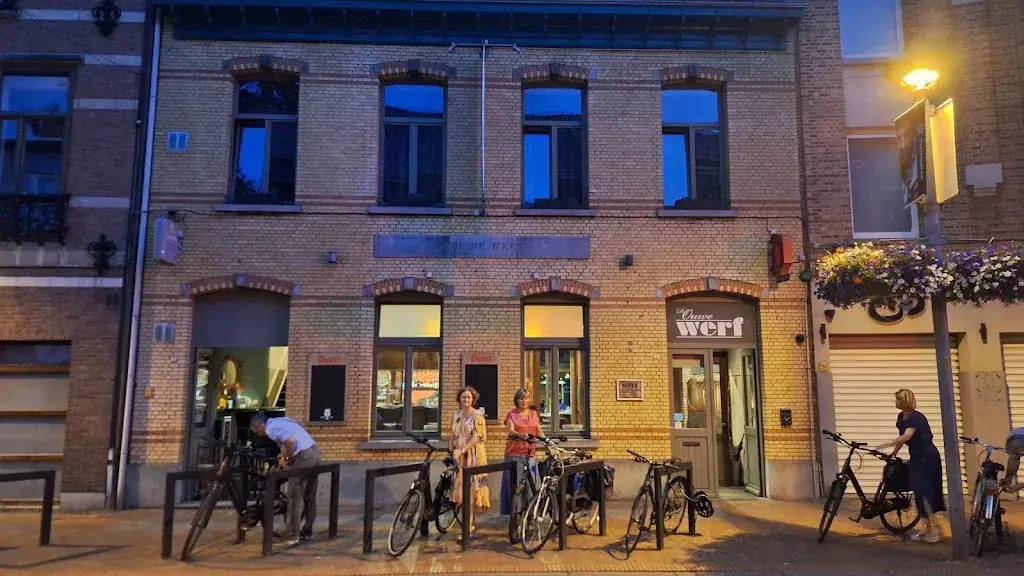 Dirk Troost_D'Ouwe Werf_Beveren-Kruibeke-Zwijndrecht_avis