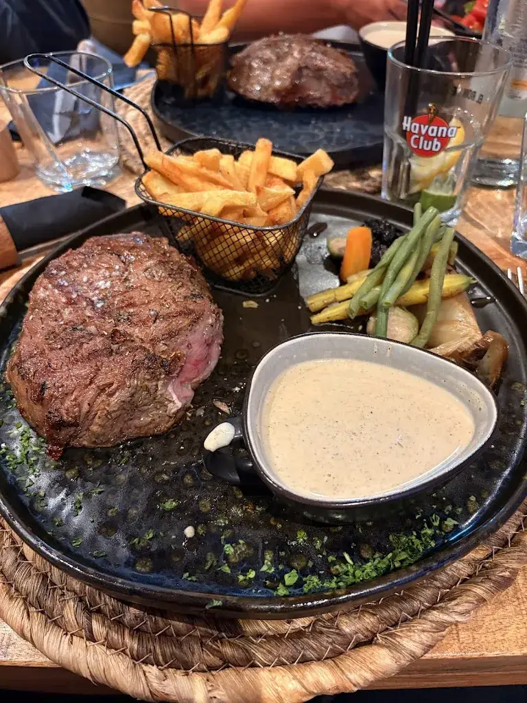 Mathis Ciesa_Restaurant fleur de sel_Aiseau-Presles_review