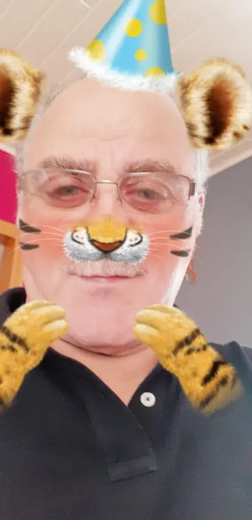 Giovanni Pecorella_Snackez-Vous_Aiseau-Presles_review