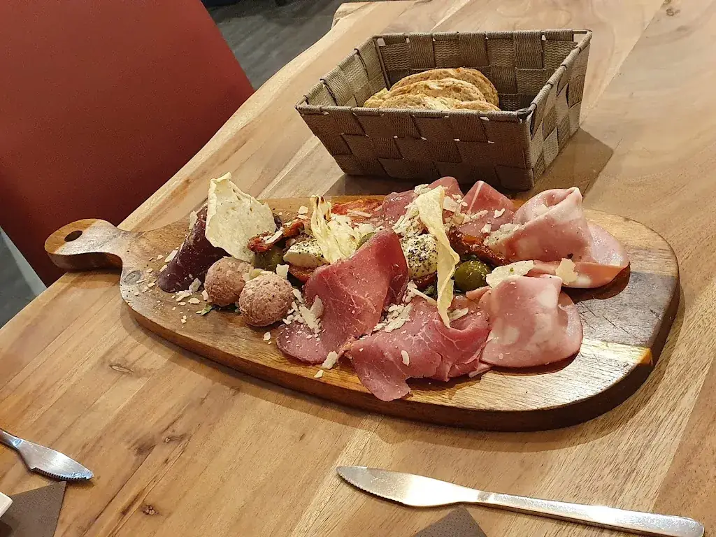 melissa eloy_Restaurant Saporizia_Anderlues_review