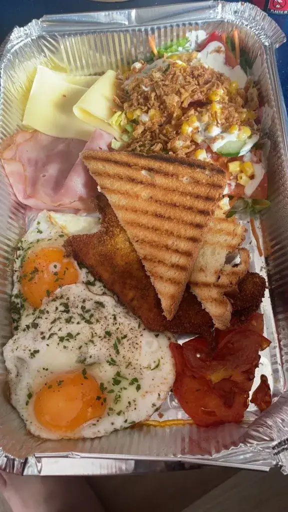 Alexis Deg_Brunchy's_Anderlues_review