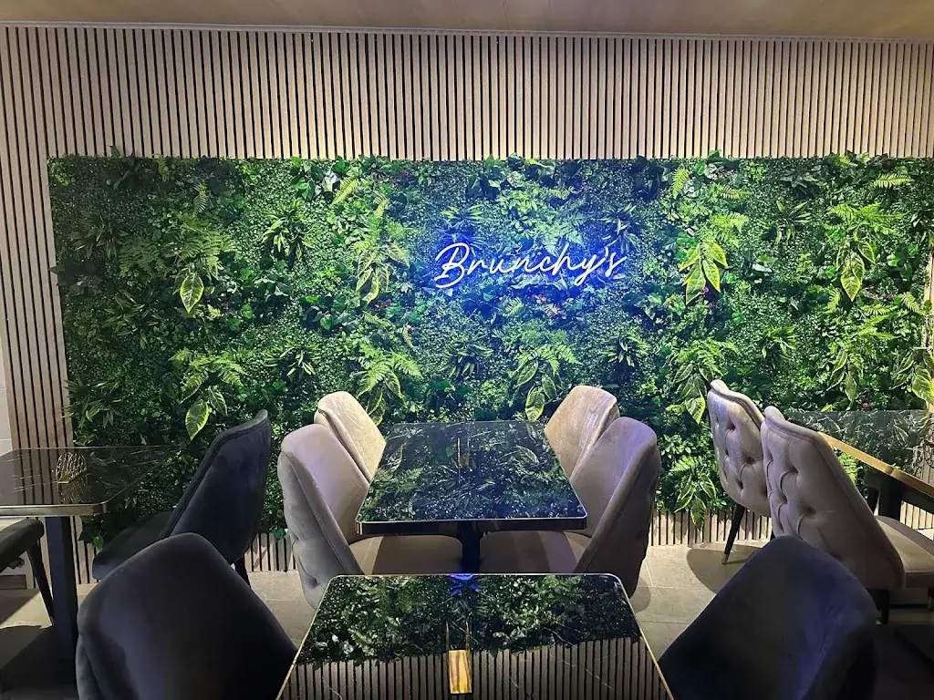 Brunchy's_Anderlues_slider_image_3