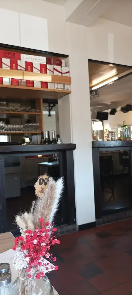 Elisabeth Saussez_Le Bergerac_Fontaine-l'Évêque_review