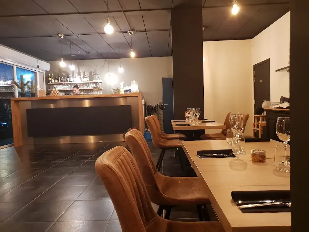 Restaurant Nili's Restaurant in Leval