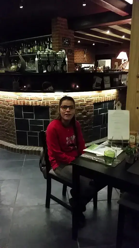 Restaurant Nili's_Leval_slider_image_2