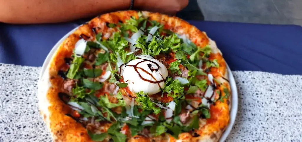 Carinka_Pizzeria della Casa Bianca_Anderlues_review