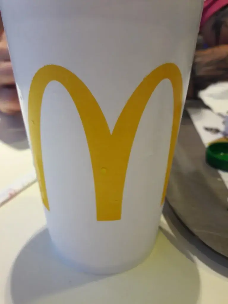 Menü_McDonald's_Anderlues_Bild_8