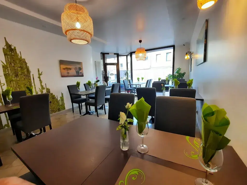 Tanne Beudeker_Nouille et Riz_Andenne_review