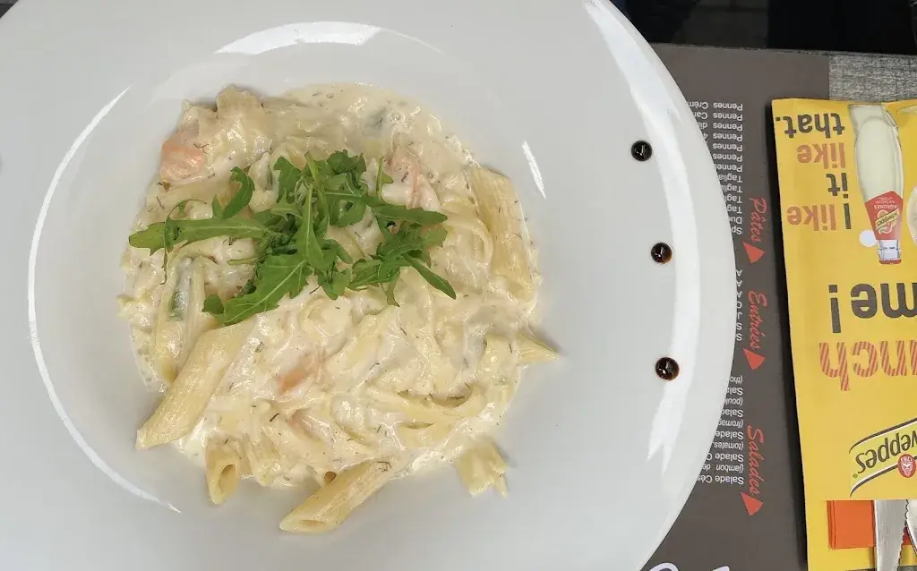 Chanel Chen_Pizzeria Doni_Andenne_review