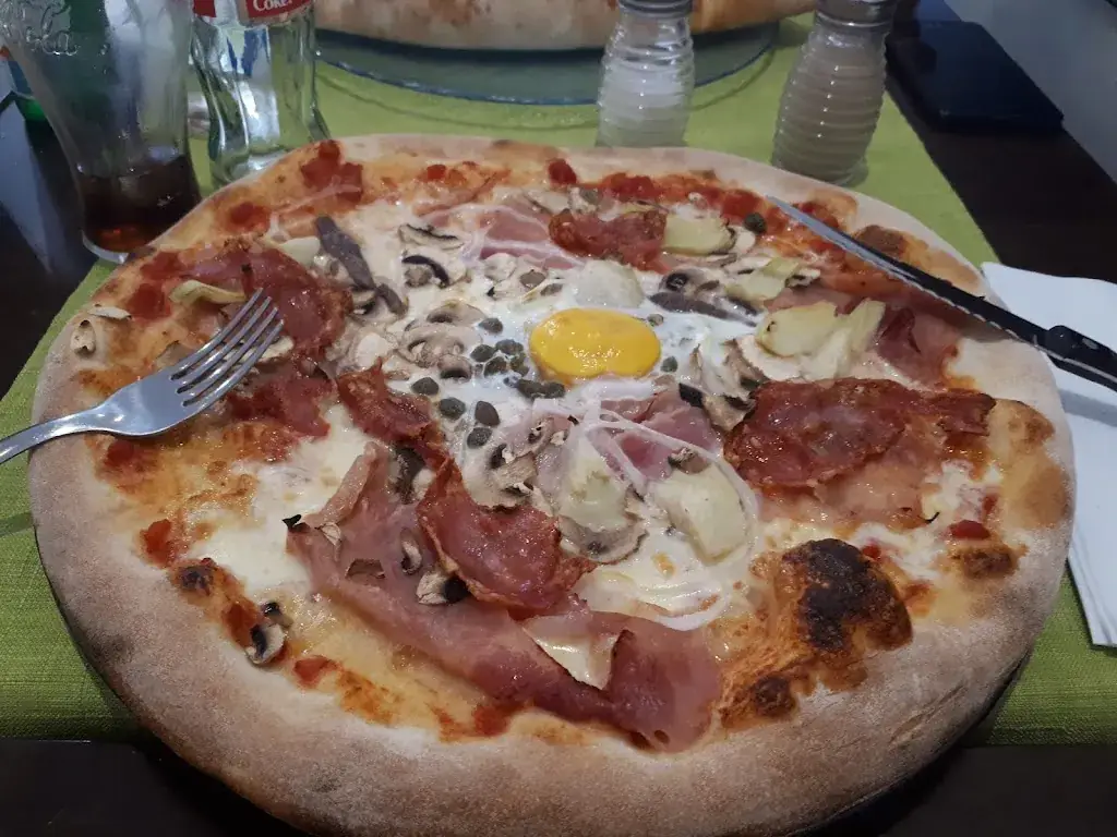 Tim Timmers_Ital pizza_Andenne_Bewertung