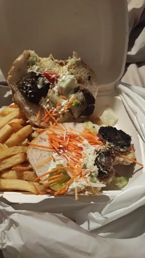 Menü_Friterie De La Gare Nameche_Andenne_Bild_4