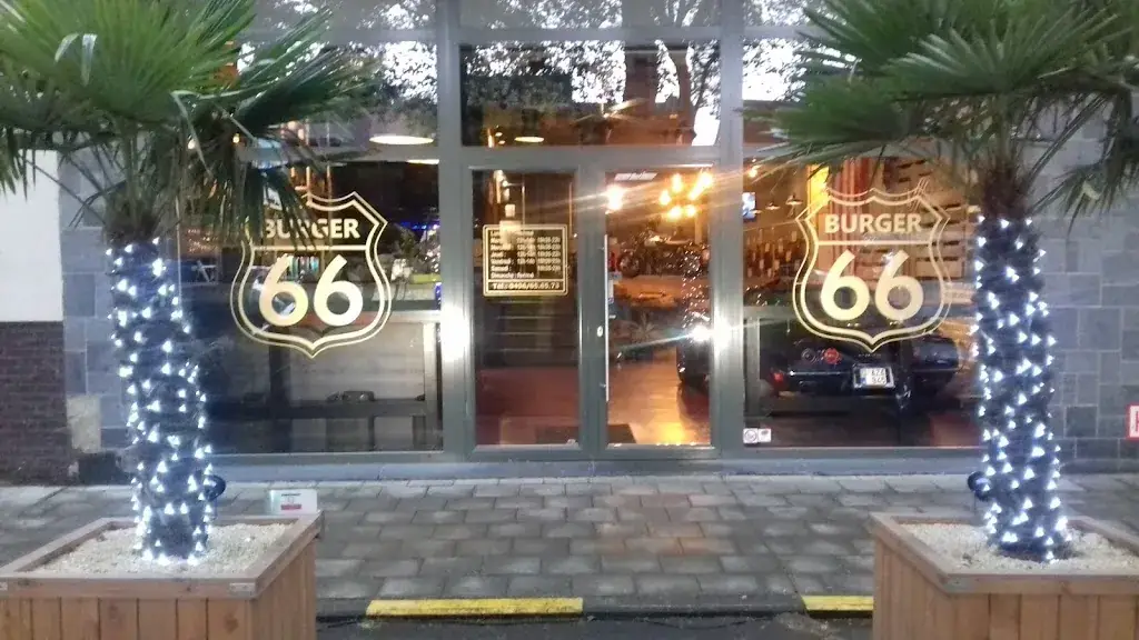 Burger 66_Ath_slider_image_1