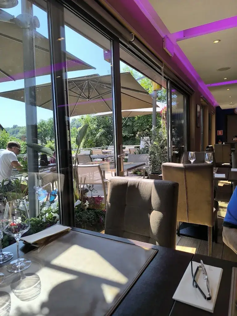 Tamthai_Anhée_slider_image_2