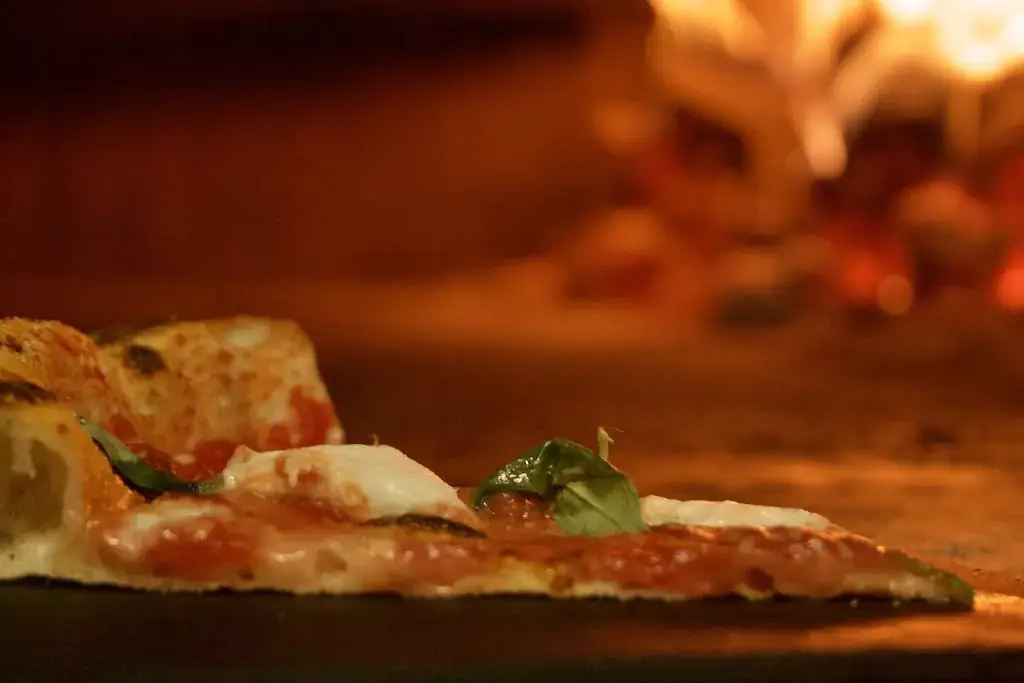 Pizzeria Lievità_Anhée_slider_image_2