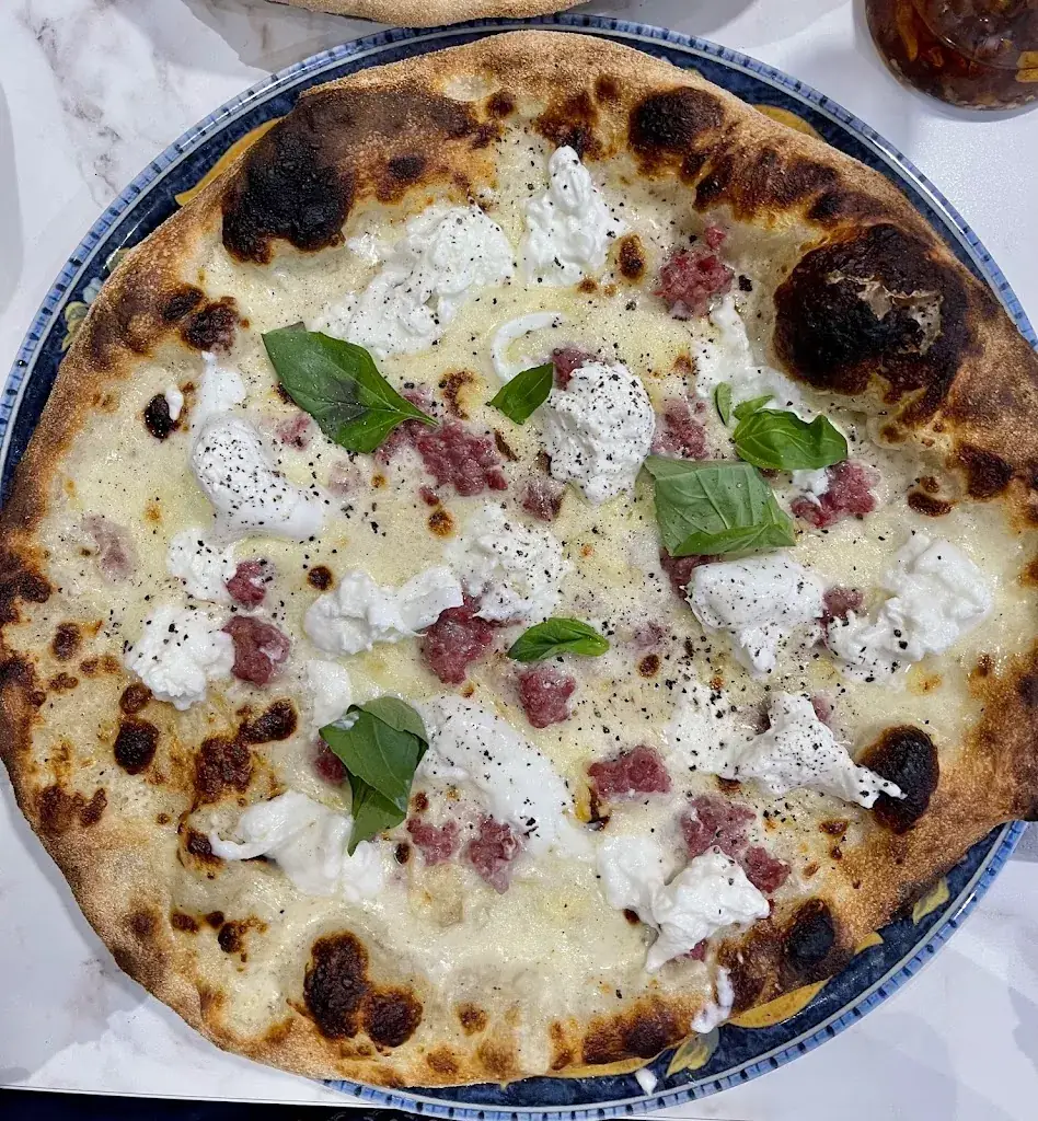 Pizzeria Lievità_Anhée_slider_image_3