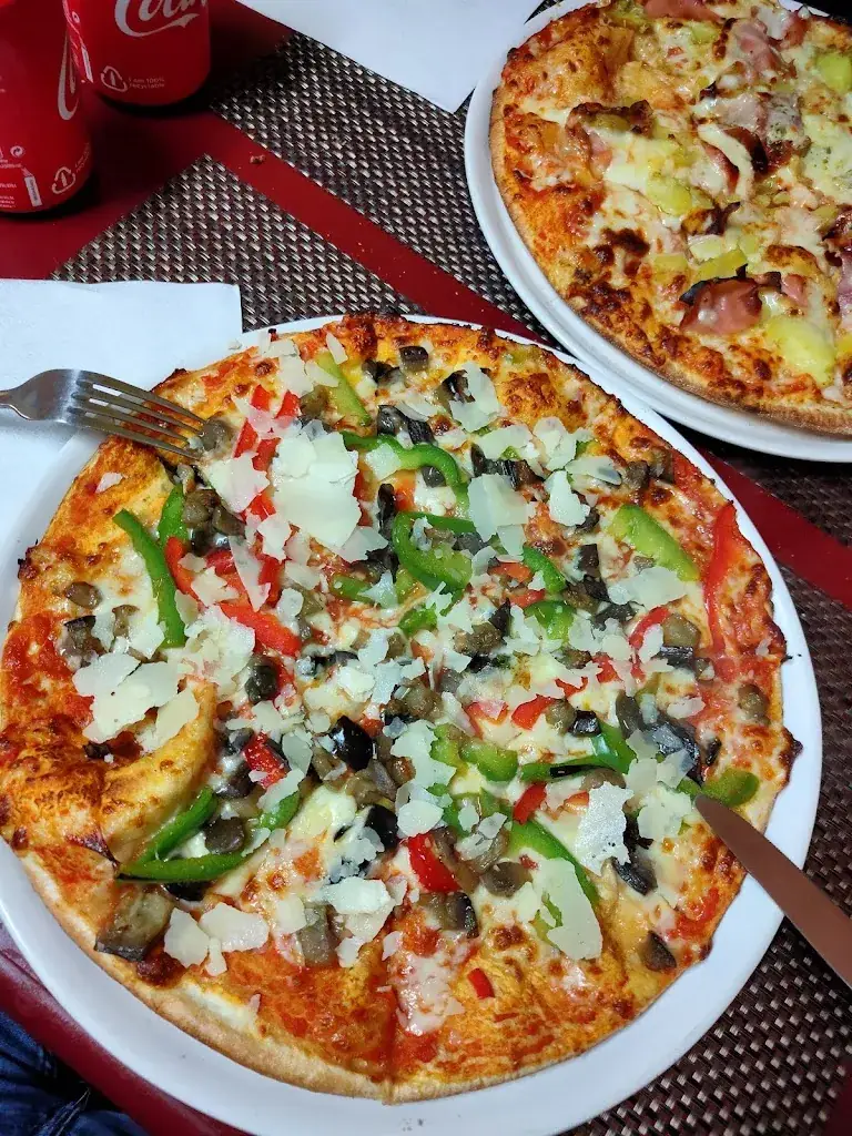 Menu_Pizza Châlet_Anhée_imagen_5