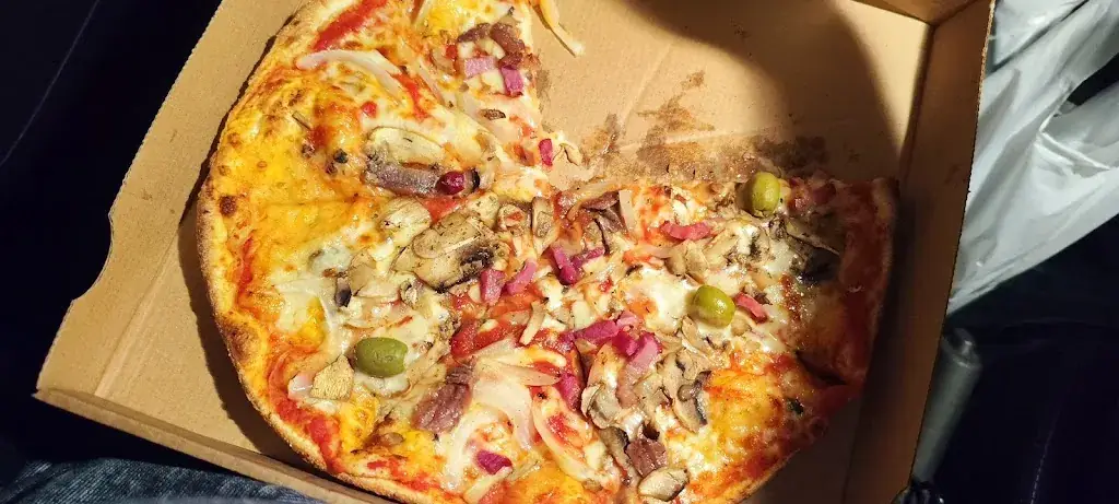 Menu_Pizza Châlet_Anhée_imagen_7