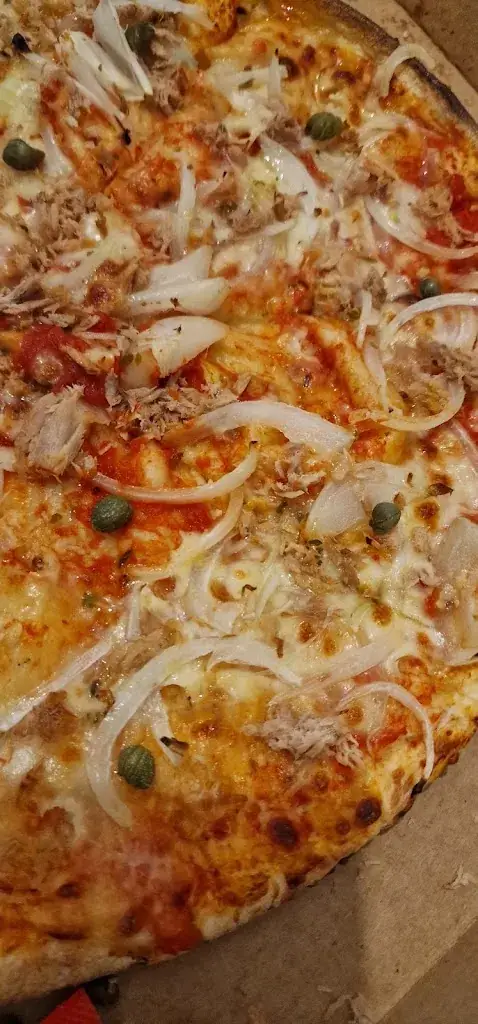 Menu_Pizza Châlet_Anhée_imagen_8