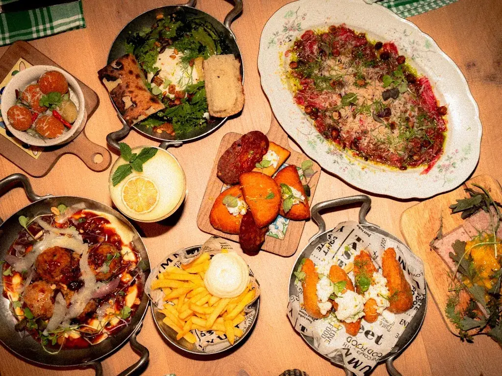 BABETTE FALAËN_Onhaye_slider_image_2