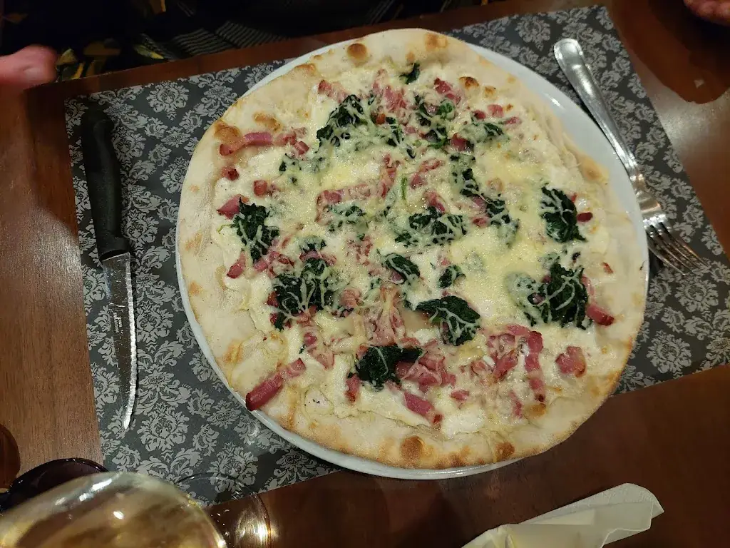 Menu_Pizzeria La Madonna_Antoing_image_8