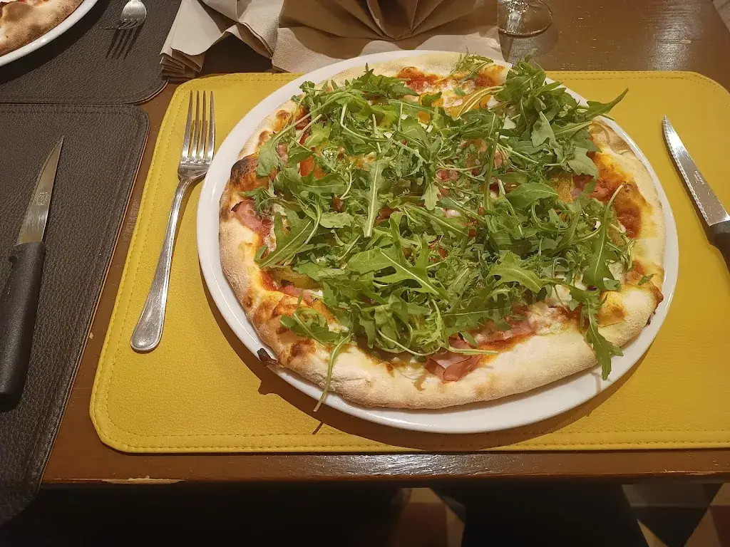 Menu_Pizzeria La Madonna_Antoing_image_9