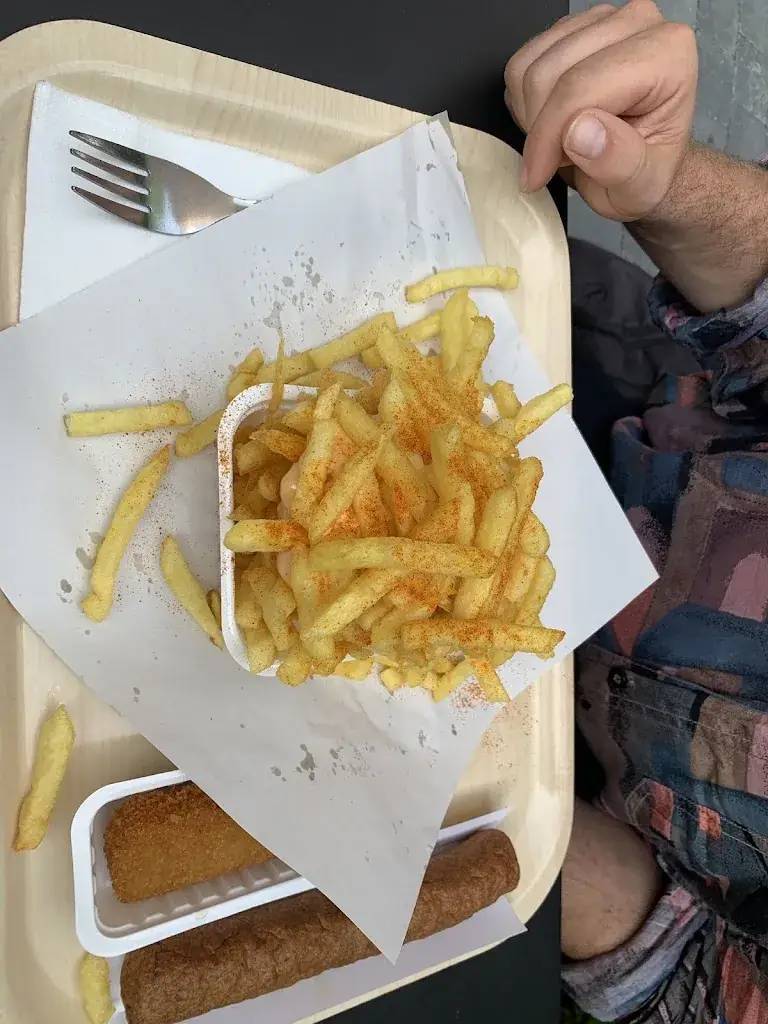 Steven T_Frituur De Zoutkorrel_Berlare_review