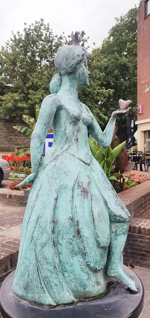 Patrick Leclercq_Les remparts_Antoing_reseña