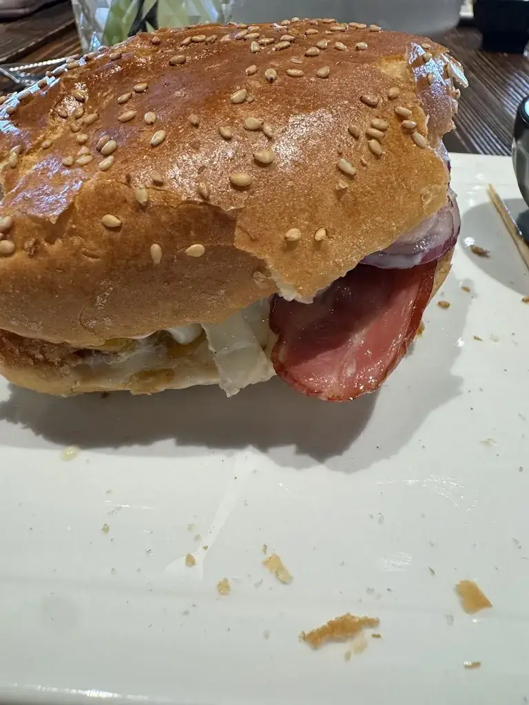 Menu_HUGGYS Awans_Awans_image_6