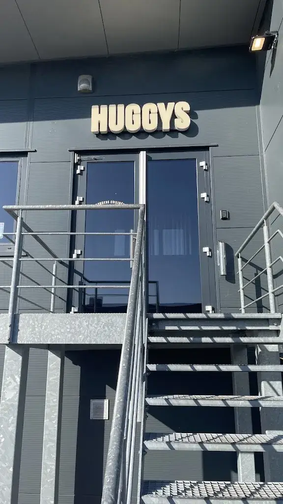 HUGGYS Awans_Awans_slider_image_3