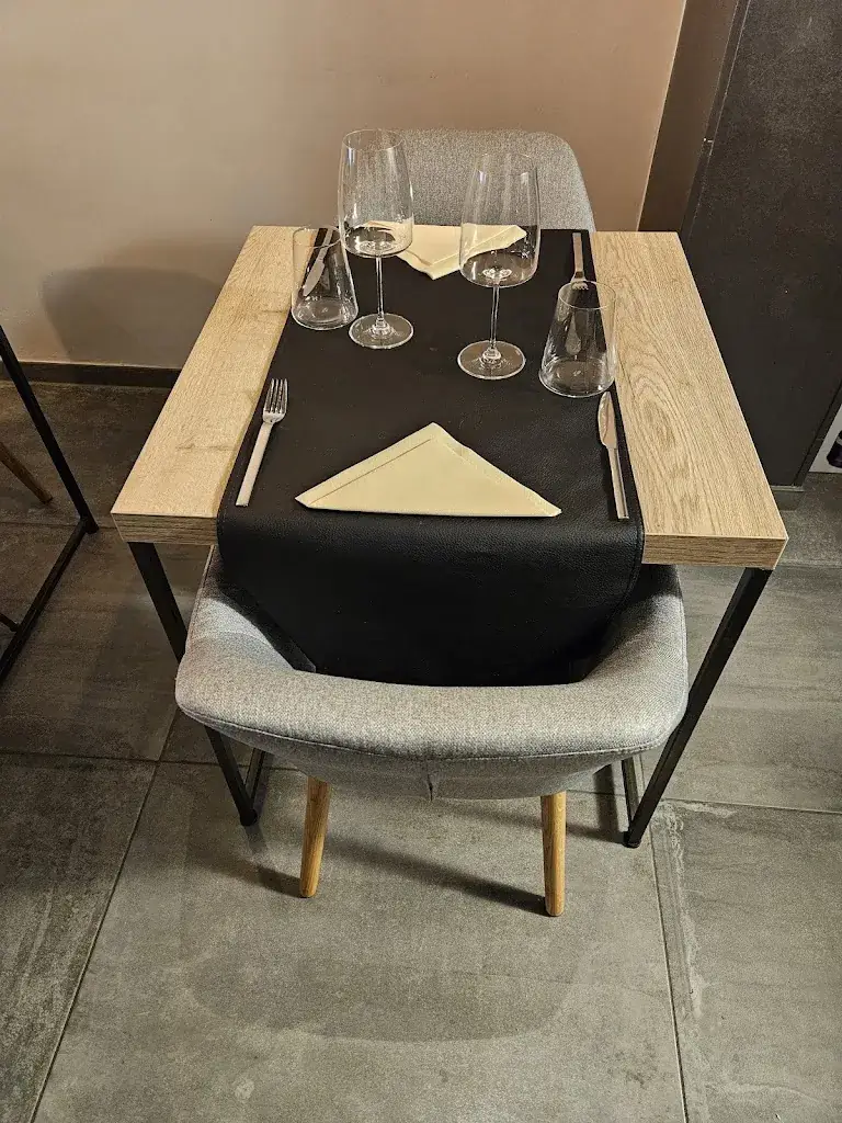 L’Imprévu Restaurant in Ans