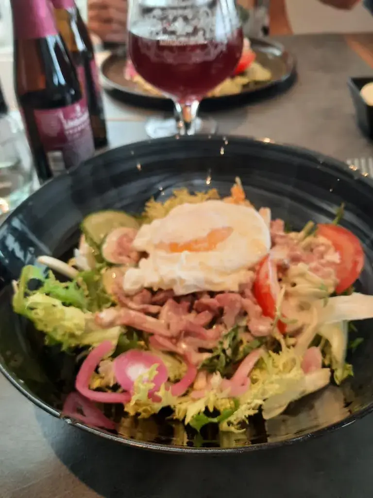 Nadine François_Le Waroux_Awans_review