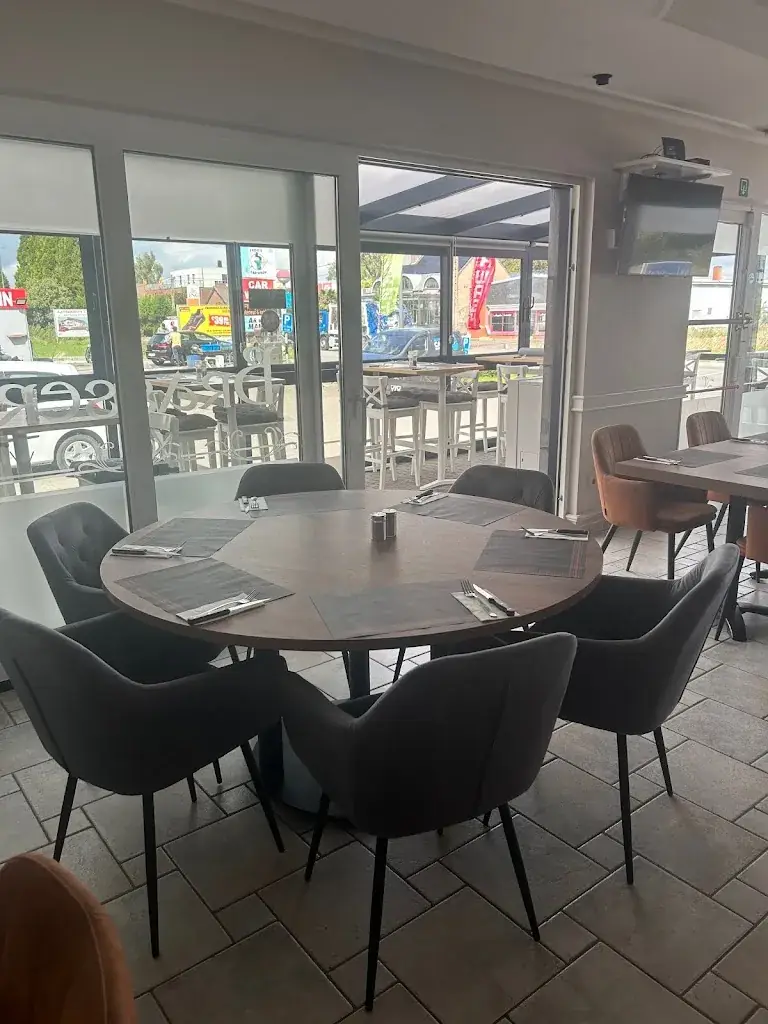 Le Waroux Restaurant in Awans