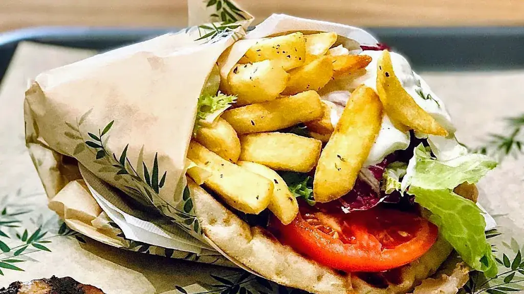 YAGGOS_Awans_slider_image_3