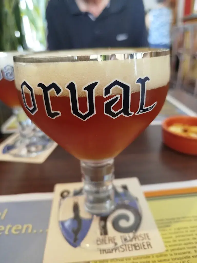 Maryse Moucheron_La Taverne - Tony & Lucy Café_Arlon_Bewertung