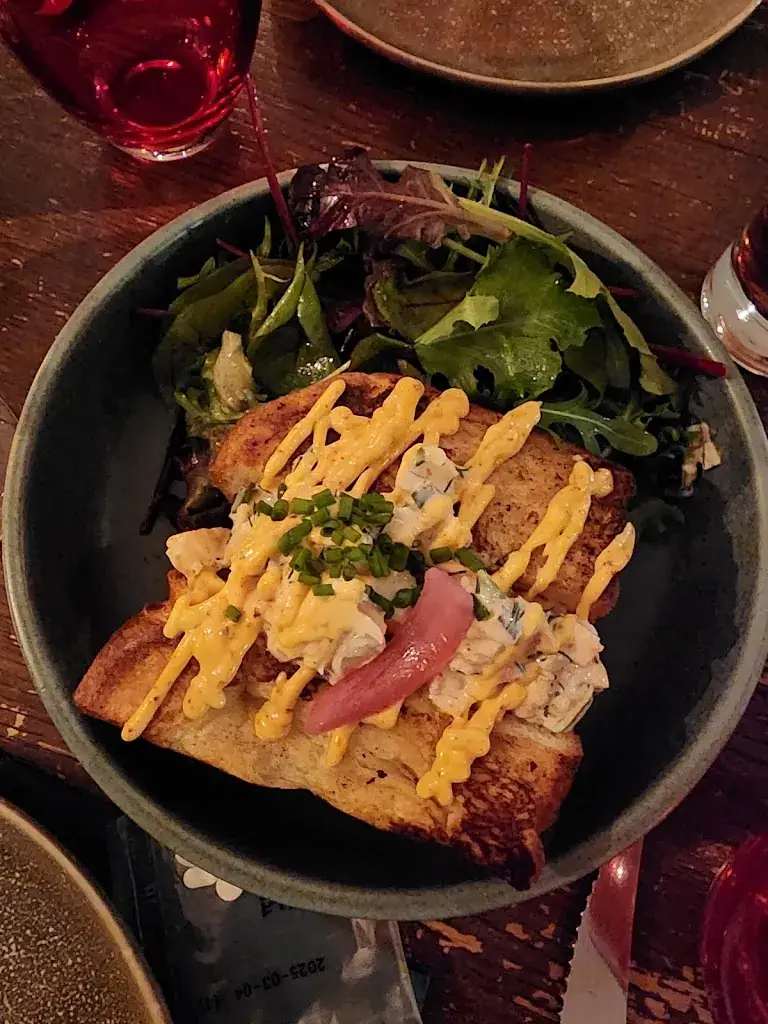 heeny julie_'Casa Loco'_Arlon_avis