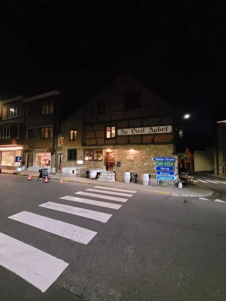 Claude DELBROUWIRE_Au Vieil Aubel_Aubel_review