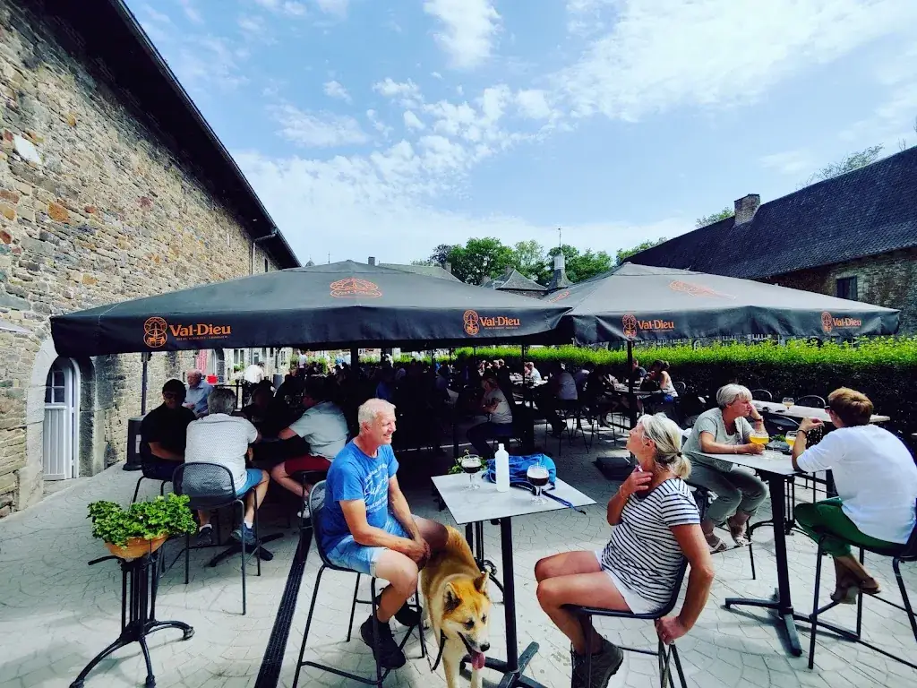 Le Casse-Croûte du Val-Dieu Restaurant in Aubel