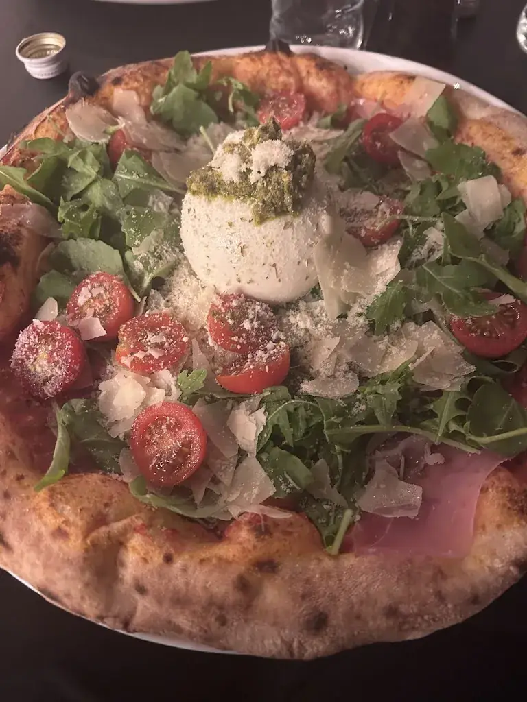 Bella Vita Pizzeria_Aubel_slider_image_2