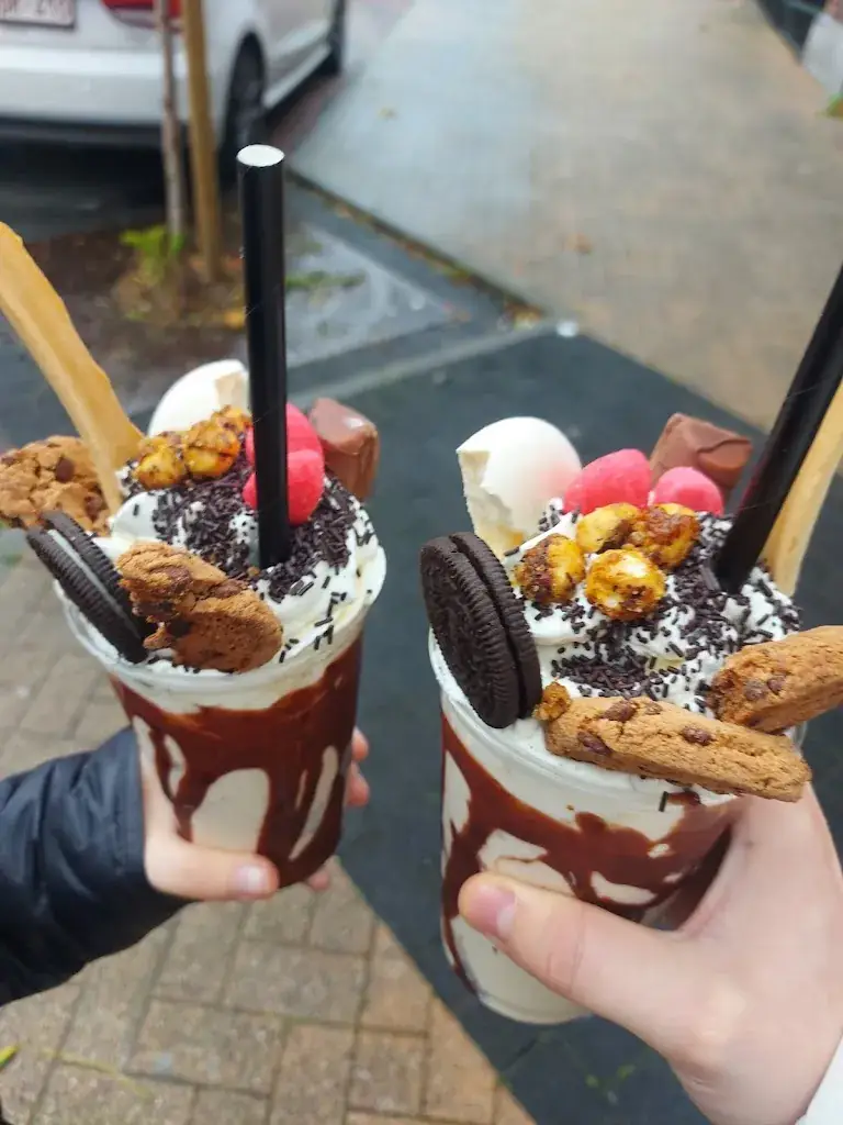 bryan john_Bar à glace - L'Emporté - Aubel_Aubel_Bewertung