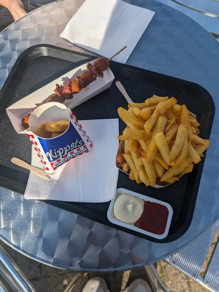 Jean-Philippe Schmit_Friterie Dewit_Aubange_review