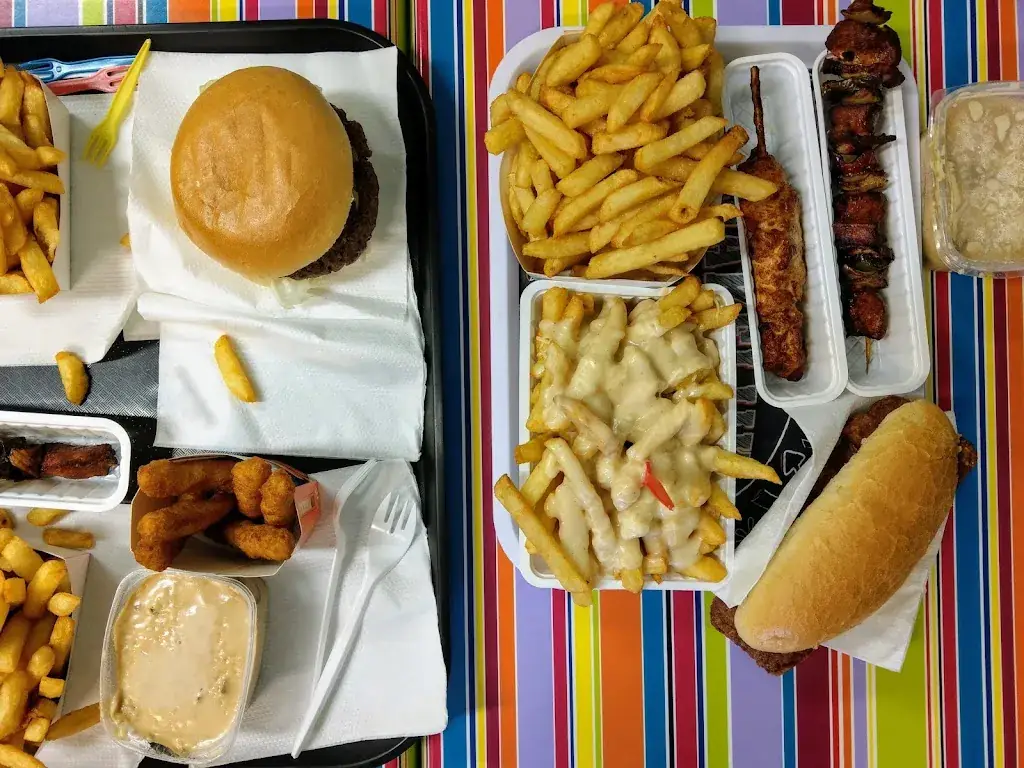 Alpert Wang_Friterie Dewit_Aubange_review