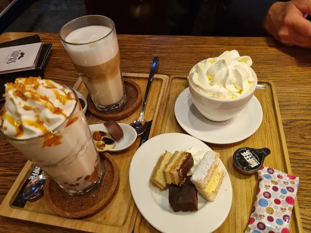 Chopin Food&Drinks_Bilzen-Hoeselt_slider_image_2